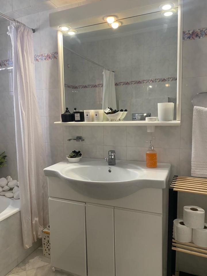 Dea Blu Apartment In Volos Eksteriør bilde